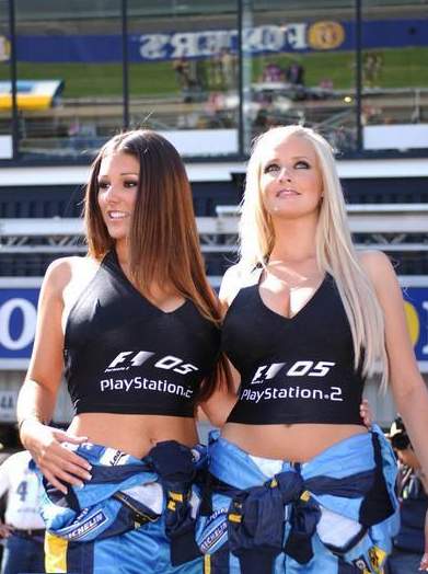 renaultgirlsusa.jpg